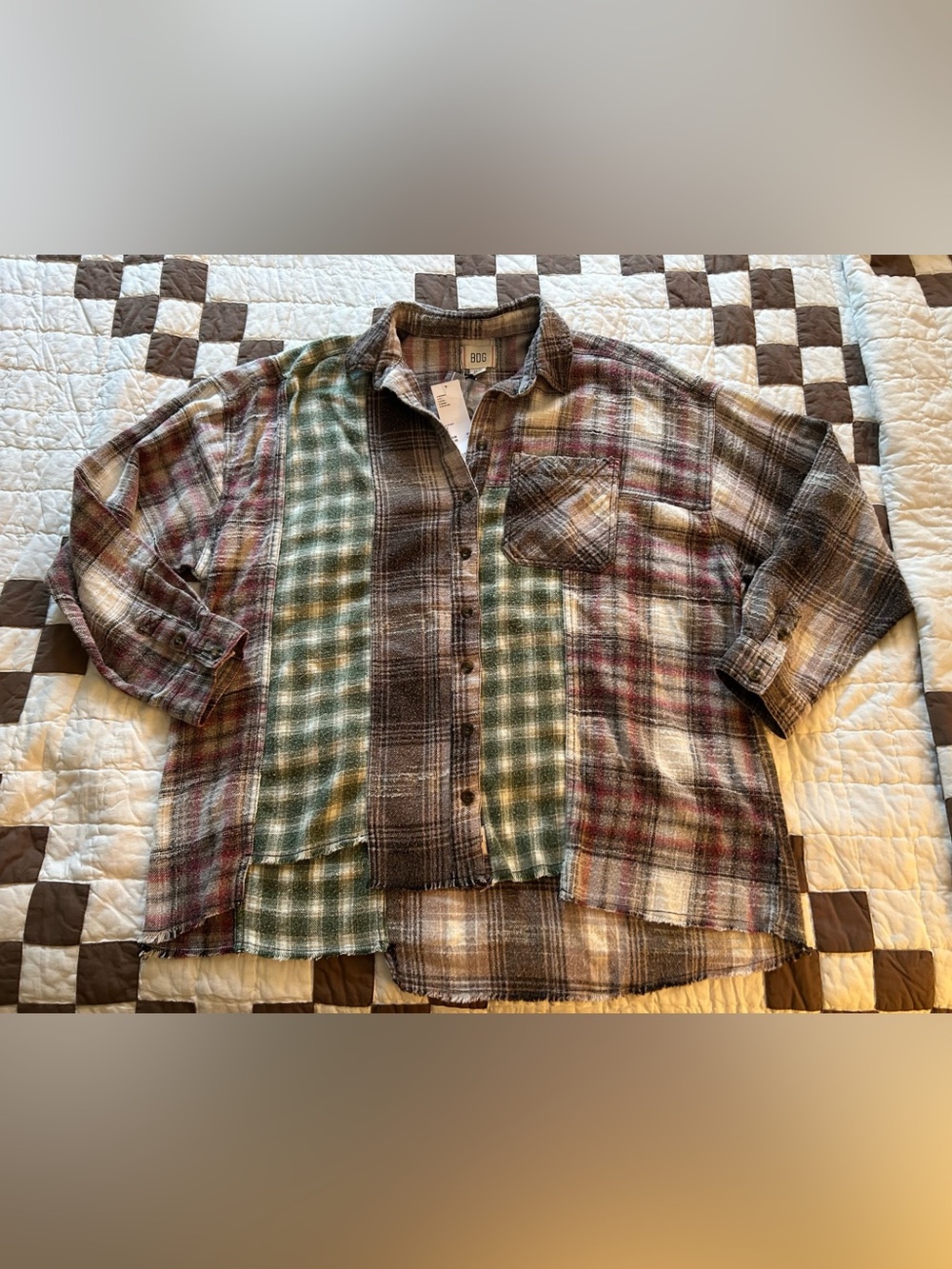 NWT BDG Urban Outfitters Spliced Patchwork Flannel Shirt Raw Hem Oversized Sz M